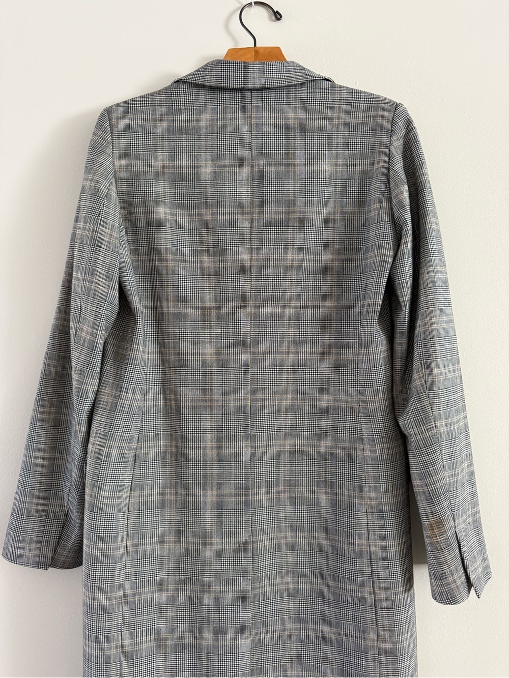 Aritzia Babaton “Trent” Grey Brown Plaid Trench Coat Size 0 - Picture 7 of 11